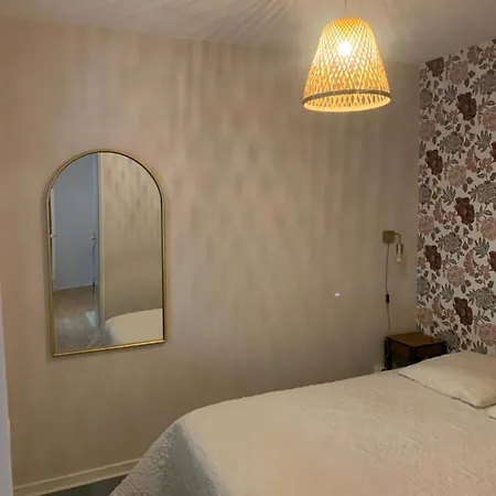 Calme Et Lumineux Appartement